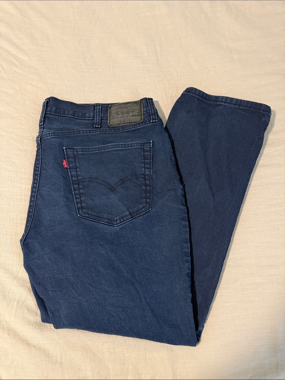 Levi's Men's Indigo Straight-Leg Jeans